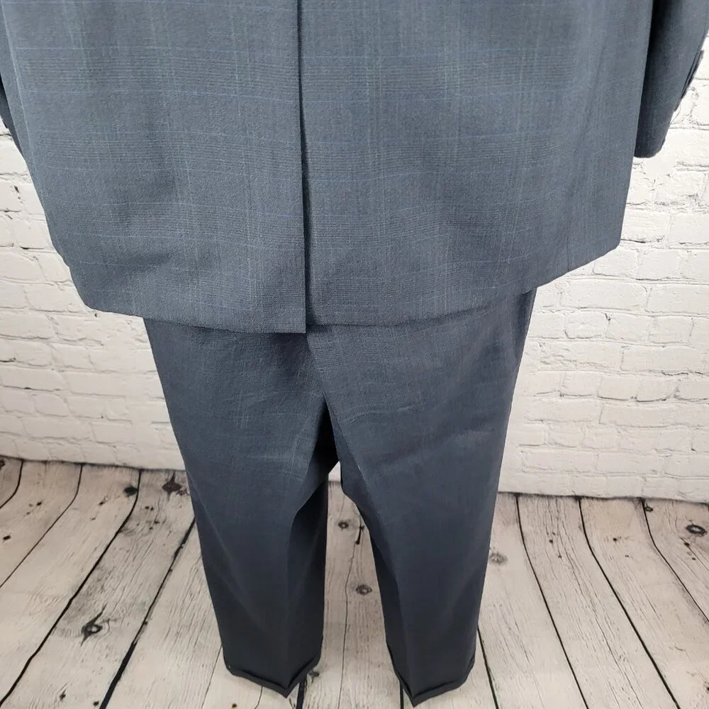 Hart Schaffner & Marx Blue Check Full Suit USA Made Jacket Size 42R Pants 34x31